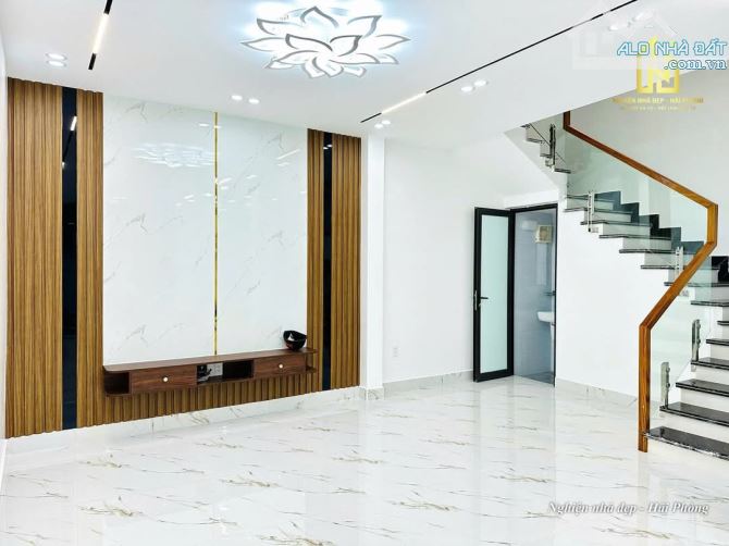 Nhà 55m2 dân xây độc lập,tâm huyết, nở hậu, oto đậu cửa Thiên Lôi chỉ 3ty - 1