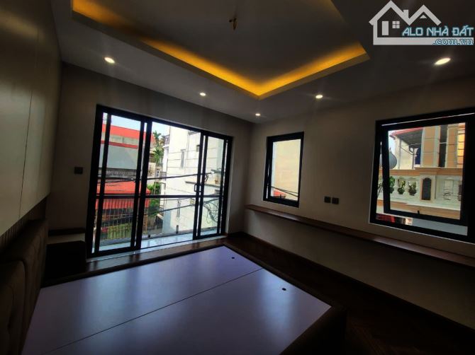 CHỦ BÁN GẤP NHÀ LÂM DU- BỒ ĐỀ  Ô TÔ VÀO -THÔNG Ô TÔ TRÁNH KINH DOANH  61M CHỈ 15,05 TỶ - 1