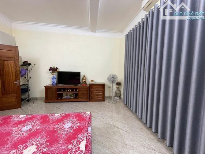TRUNG TÂM ĐỘI CẤN BA ĐÌNH 52m 4T MT 4.5m 13Tỷ NHÀ ĐẸP NGÕ NÔNG GẦN PHỐ THOÁNG TRƯỚC SAU - 1