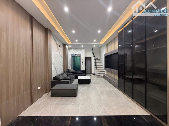 BÁN NHÀ ĐẸP NGUYỄN SƠN - 59.5M² - NHỈNH 14 TỶ – Ô TÔ VÀO NHÀ, THÔNG BÀN CỜ - 1