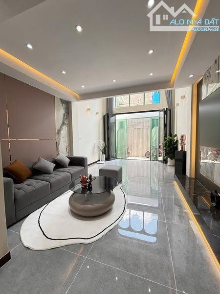 Nhà đẹp đường Huỳnh Văn Bánh, Phú Nhuận- 60m2- Sổ Hồng Riêng- An Cư - Giá yêu chỉ 3 Tỷ 190 - 1