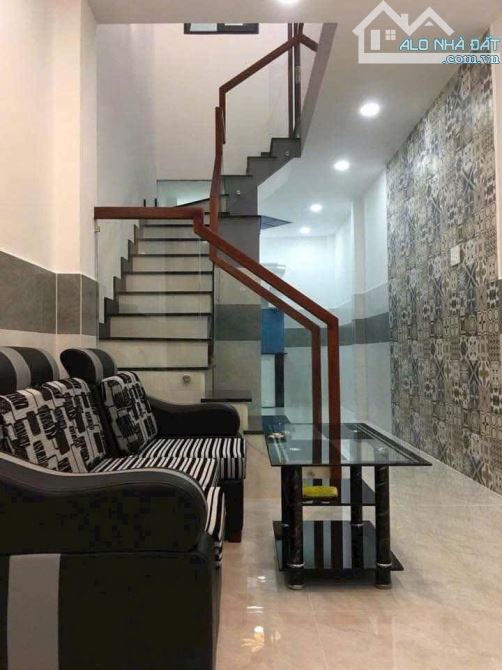 Nhà hiếm Tô Hiệu,Tân Phú – 46,5m² (4,5 x 10,3m) – SHR – Giá 3 tỷ 020 – An ninh, yên tĩnh - 1
