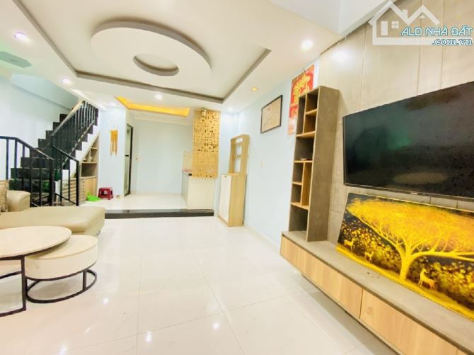 Bán nhà 3 tầng kiệt đường Cô Bắc,3tỷ950,  tại trung tâm Hải Châu, Đà Nẵng - 1