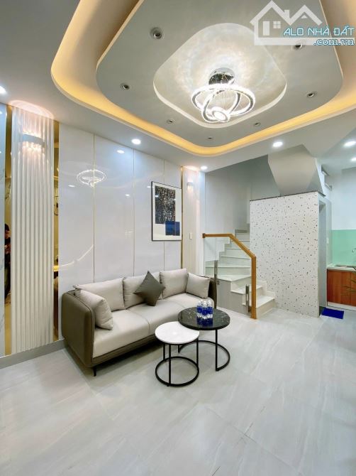 Bán gấp nhà Nguyễn Văn Quá, Quận 12. Giá: 2 tỷ 135tr, Sổ riêng, Diện tích: 68m2. - 1
