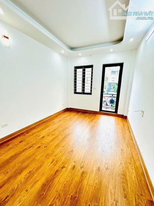 BÁN NHÀ KHU THỊNH LIỆT ,Ở LUÔN, NGÕ THÔNG ,Ô TÔ LÝ THUYẾT, 42M2 GIÁ 8,2 TỶ - 1