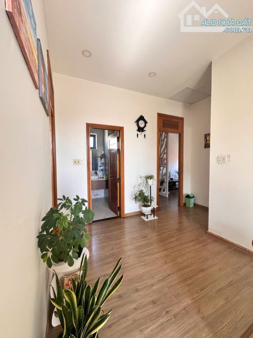 Bán căn biệt thự sân vườn Phường 2 Đà Lạt 🏡185m- ngay trung tâm tp 💸17 tỷ - 1