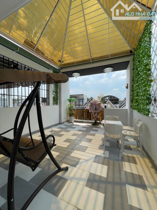 Tôi ngộp vốn cần bán nhà Sư Vạn Hạnh, Q10 - Giá 4 tỷ 550 / 72m2(4mx18m) - 1