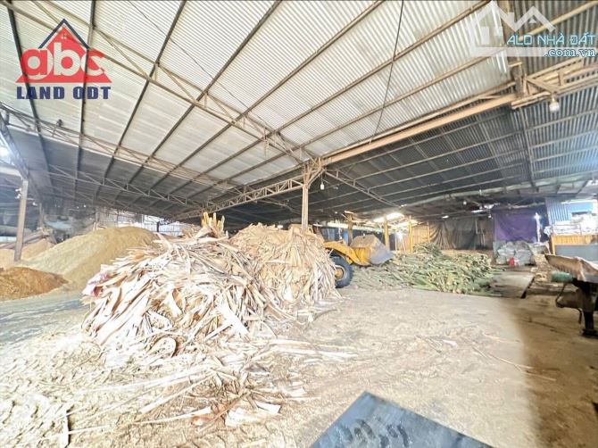 X060 🆘 Bán nhà xưởng 2500m2 mặt tiền xe CONT tân hoà - biên hoà - đồng nai - 1