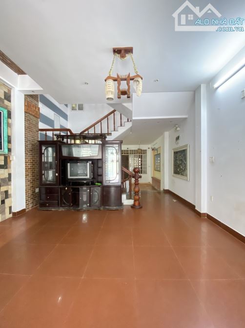 Bán Nhà 5 Tầng, Trần Văn Dư, Cạnh Chợ Bắc Mỹ An, 100m2 chỉ 10.x Tỷ - 1