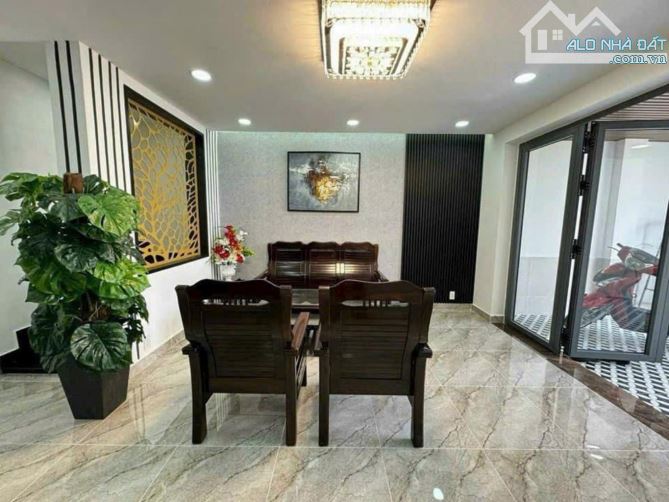 Bán nhà mặt tiền Lâm Văn Bền, Quận 7 – 6 tầng, có thang máy, DT 4x20m, giá 17.5 tỷ - 1