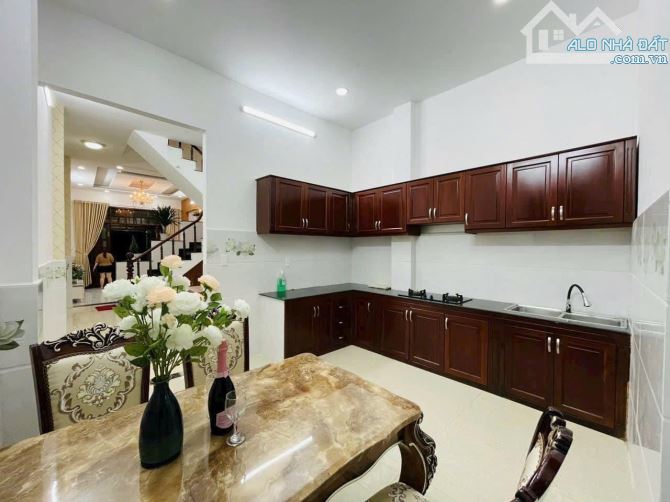 Bán nhà đang kinh doanh cho thuê 28tr/tháng Mai Thị Lựu, Q1 - Giá 4 tỷ 880 / 60m2(4mx15m) - 1