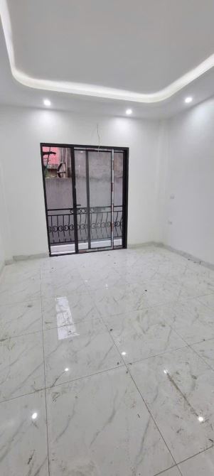 Cần bán gấp nhà 5 tầng.mặt tiền 5m,thang máy,full nội thất,giá chỉ nhỉnh 6 tỷ. - 1