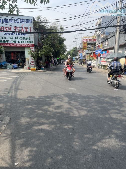 BÁN NHÀ 2 MẶT TIỀN GÓC NGÃ TƯ, VỊ TRÍ ĐẮC ĐỊA - KINH DOANH SẦM UẤT - 1