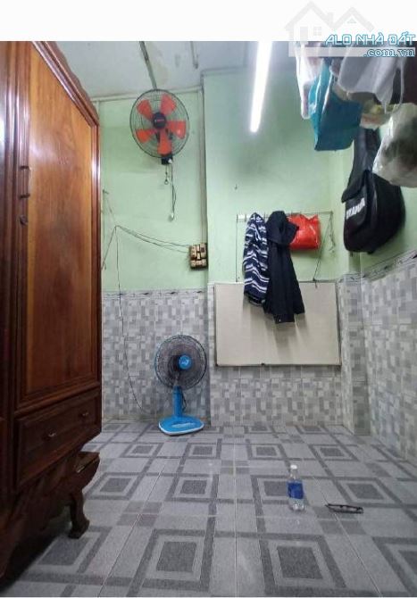 BÁN ĐẤT TẶNG NHÀ ĐƯỜNG TRƯỜNG CHINH CẤP 4 - HXH THÔNG, SỔ ĐẸP - NGAY CHỢ - 1