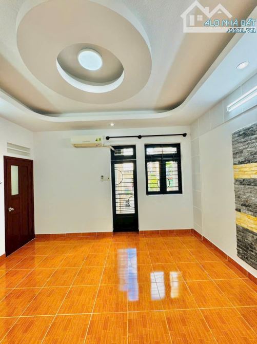 ✨ HẺM XE HƠI! BÁN NHÀ KẾT NỐI ĐƯỜNG 3/2, QUẬN 10 DT: 4X10M = 34m² 2PN - GIÁ MỀM! - 1
