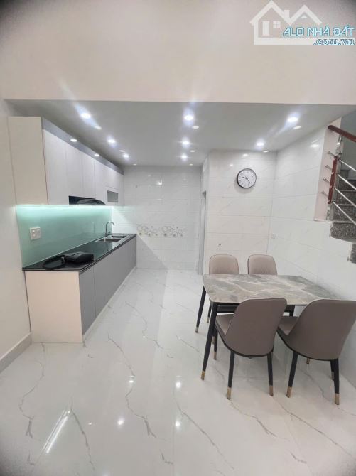 nhà độc lập chợ Cột đèn lê chân giá 2,25 tỷ - 1