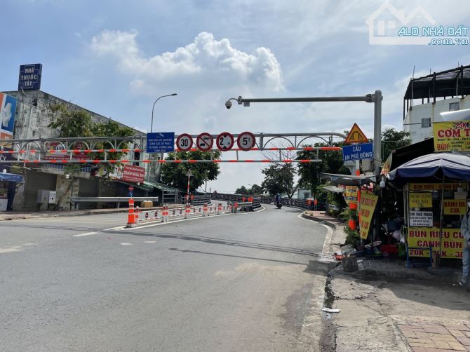 BÁN GẤP ĐẤT MT VƯỜN LÀI - 702M2 - NGANG 14,5M - AN PHÚ ĐÔNG - QUẬN 12.  GIÁ : 36 TỶ TL. - 1