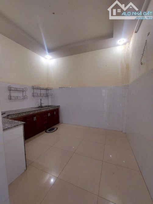 NHÀ 4 TỶ TRÊN ĐƯỜNG PHAN HUY ÍCH PHƯỜNG 12 GÒ VẤP GẦN 40M2 2 TẦNG 2 PHÒNG NGỦ SỔ HỒNG RIÊN - 1