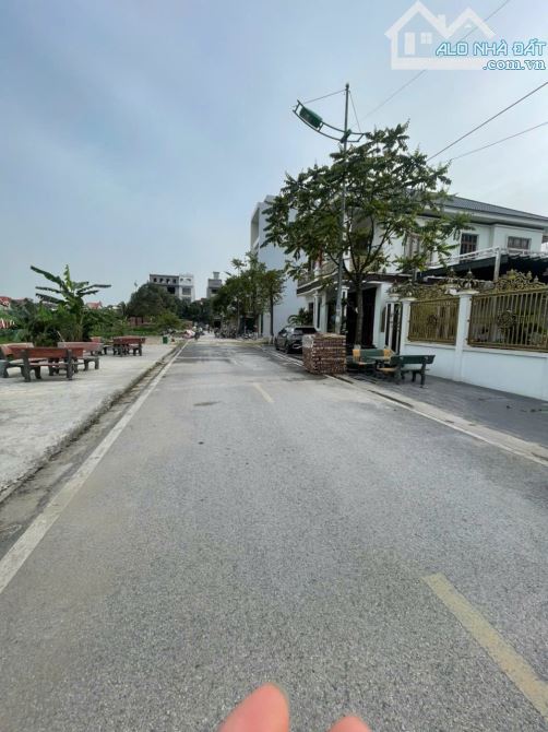 Bán đất Phú Điền . Hương Mạc Từ Sơn . dt 80m . mt 5m . hướng ĐN . giá 4 ty3 - 1