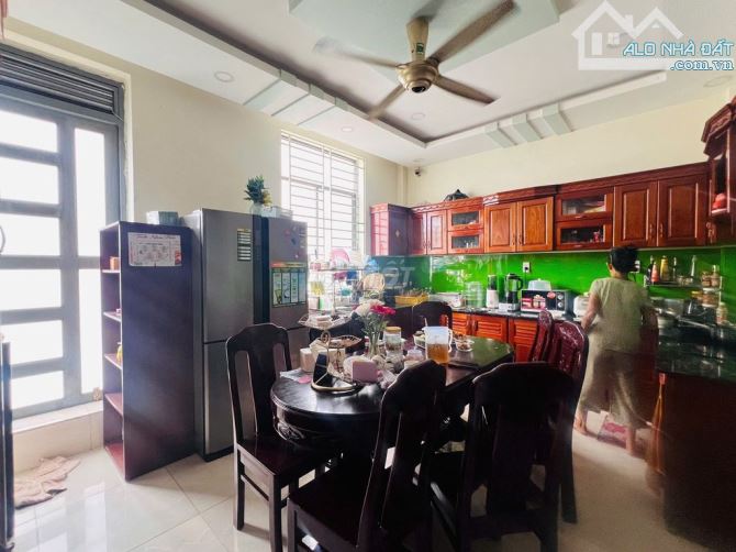 Bán Nhà 2 Mặt Tiền 5 Tầng Thang Máy, 100m2 A4, Linh Đông - Tp Thủ Đức. Chỉ 12 Tỷ TL - 1