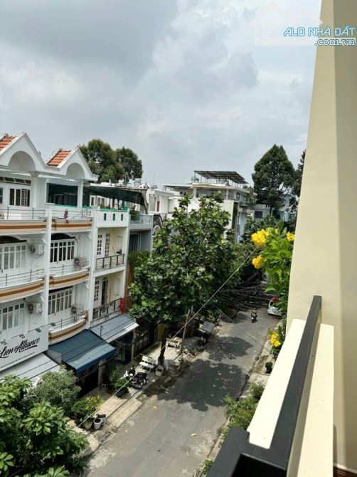 BÁN NHÀ 2 MẶT TIỀN đs Sát Aeon Tân Phu – 90M² – 4 TẦNG – THUÊ 22TR/THÁNG – GIÁ 9.4 TỶ - 1