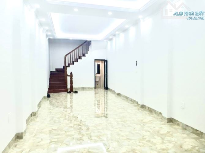 Mặt phố Xã Đàn, vỉa hè, kinh doanh, dân xây, thông sàn, ô chờ thang máy, sổ đẹp, 45m*6T - 1