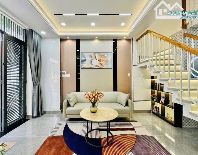 Chốt liền tay – Nhà 1 trệt 2 lầu, nội thất sang, hẻm 78 Khánh Hội, P4 Q4 – Giá mềm 3.89 tỷ - 1