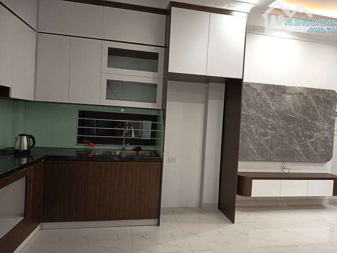 Bán nhà 5 tầng mới đẹp long lanh, diện tích 33m² – Mặt tiền 5m – Giá 4.65 tỷ - 1