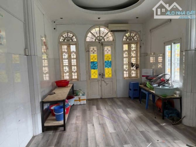 Bán đất mặt phố Lê Thanh Nghị - Hai Bà Trưng DT 83m2, Kinh Doanh sầm uất giá hơn 25 tỷ - 1