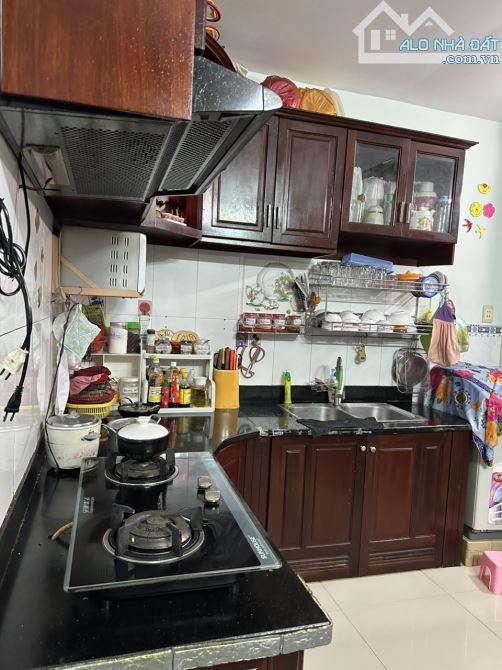 Bán Nhà 1 Trệt 1 Lầu Hẻm 39 Đường 4 P. Linh Tây Thủ Đức - 1