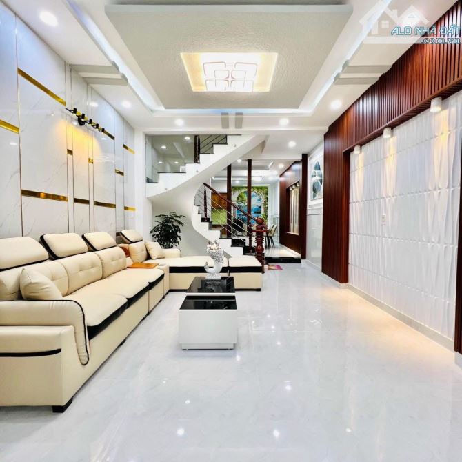Cô 2 bán nhà đường Mạc Đĩnh Chi, Đakao, Quận 1. Giá ngộp 3Tỷ580/ 43,5x13m. Sổ hồng CC liền - 1