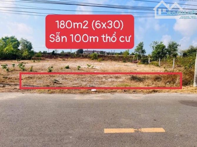 - PHƯỚC HỘI -Dt 180m2 (6x30) sẵn 100m thổ cư =Cách chợ Phước Hội, đường lớn chỉ 1km, - 1