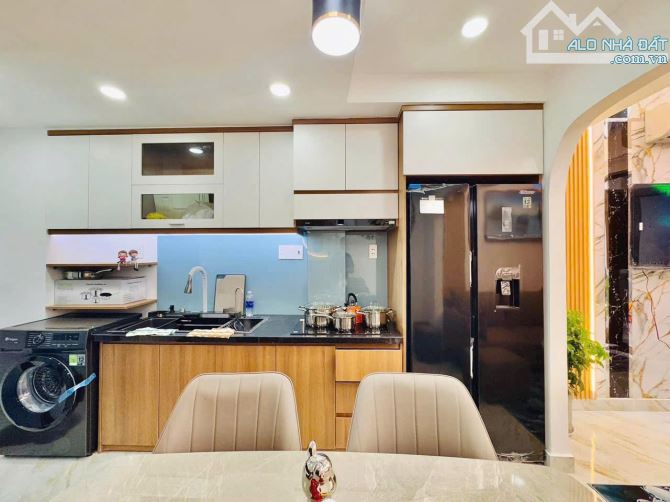 Duy nhất nhà đường Thiên Phước, Quận Tân Bình  / 48m2 / 2 tỷ 639 triệu / sổ hồng riêng - 1