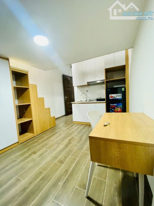 Cho thuê Studio Full đồ: ĐH, NL, Tủ lạnh, máy giặt, giường tủ tại Đặng Tiến Đông chỉ 6tr - 1