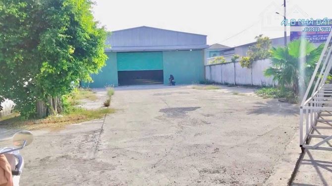 BÁN KHO 3 MẶT TIỀN ĐƯỜNG NGUYỄN VĂN LINH DT 1445m2 , GẦN LỘ 40M LÊ PHƯỚC THỌ - 1