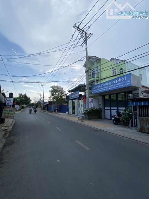 BIỆT THỰ VÀ XƯỞNG - MT HÓC MÔN - 10X50M - SỔ NỞ HẬU 17M - GẦN TÔ KÝ - 20TR/M2 - 1X TỶ - 1