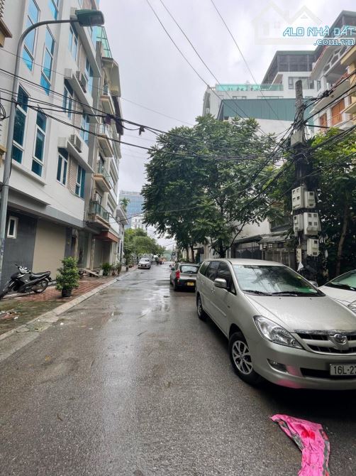 ĐỘI CẤN PHÂN LÔ ÔTÔ TRÁNH 80m 6T MT 5m 25Tỷ VỈA HÈ KHU VỰC DÂN TRÍ CAO TOÀN QUAN CHỨC - 1