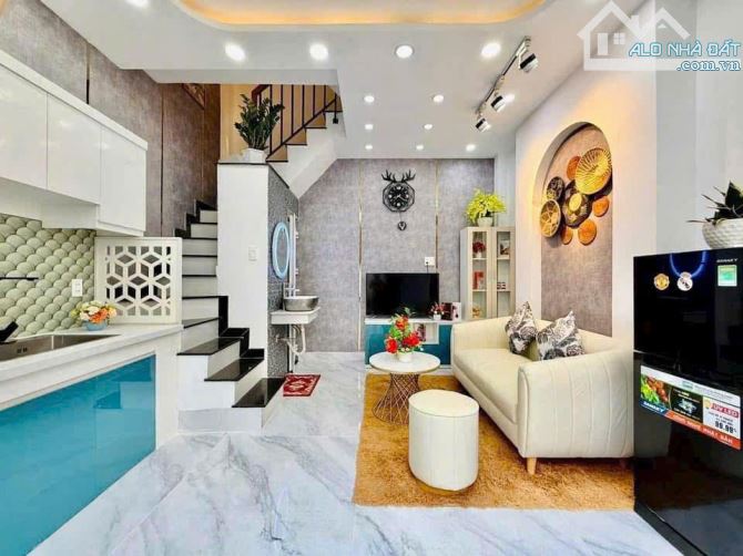 Hàng Hiếm Đầu Tư! Nhà Phó Cơ Điều, Q11 – 48m², 3PN – Giá Chỉ 3 Tỷ 199 – Sổ Hồng Riêng! - 1