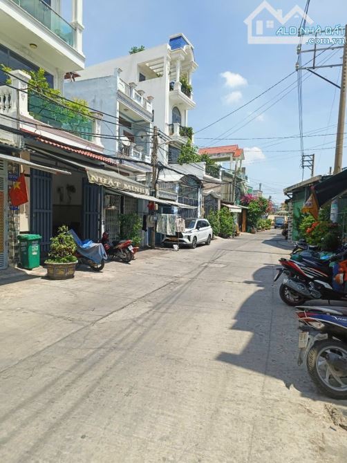 Bán nhà Lê Văn Quới 56m2 4x14m, Hoàn Công Đủ, Đường 10mét xe hơi tránh, SHR, 3.6 Tỷ - 1