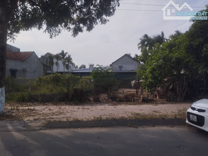 CẦN BÁN LÔ ĐẤT VIEW SÔNG TRÀ KHÚC - GẦN CẦU THẠCH BÍCH, TP. QUẢNG NGÃI - 1