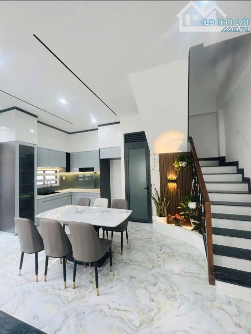 🏡 Cần bán Nhà - Hẻm ô tô Phạm Hồng Thái, Phường 7, Vũng Tàu - 1 trệt 3 lầu - Giá 6.5 tỷ - 1