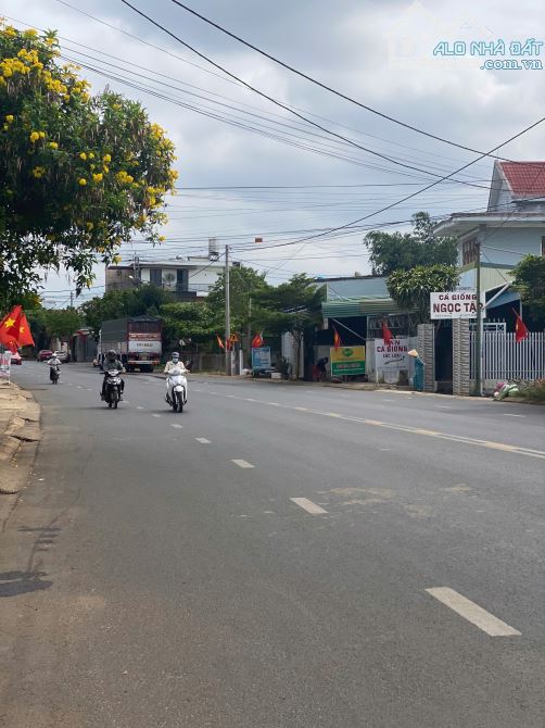 💥 Bán đất Mặt Tiền Trục Chính Y Wang 5x36m. 💰 3,7 Tỷ - 1