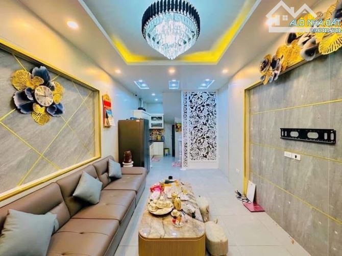 BÁN NHÀ TÂY HỒ-PHÂN LÔ OTO ĐỖ CỬA- NGÕ THÔNG TỨ TUNG-DT 33m2 x 5 TẦNG- GIÁ CHỈ NHỈNH 7 TỶ - 1