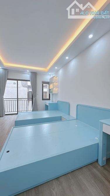 BÁN NHÀ ĐƯỜNG HỒNG TIẾN - OTO - THANG MÁY , GIÁ 13 TY - ĐẸP LONG LANH - 1