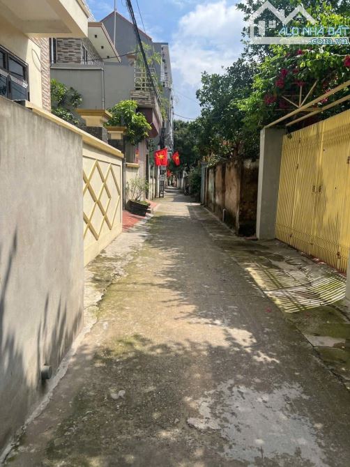 Bán 40m2 đất Vĩnh Quỳnh - Thanh Trì, ngõ nông, tầm tiền siêu hiếm - 1