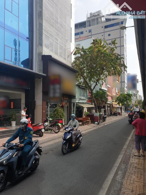 Bán nhà mặt tiền đường kinh doanh Dương Bá Trạc Phường 1 Quận 8. Nhà ngang 8.45m, đang cho - 1