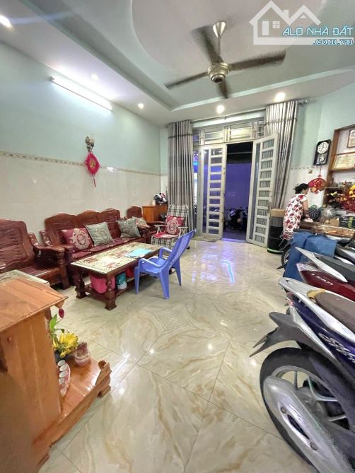 NHÀ SIÊU ĐẸP 4 TẦNG CÁCH 1 CĂN RA MT GÒ DẦU HẺM 6M THÔNG 5,3x10 GIÁ NHỈNH 8TỶ TL - 1