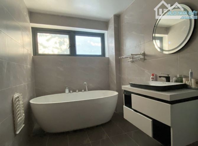 SIÊU PHẨM BIỆT THỰ SONG LẬP LÔ GÓC  DT 260M  MẶT ĐƯỜNG LONG VIỆT  TT. QUANG MINH, MÊ LINH - 1