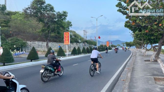 Măt tiền biển phạm văn đồng vĩnh thọ Nha Trang - 1