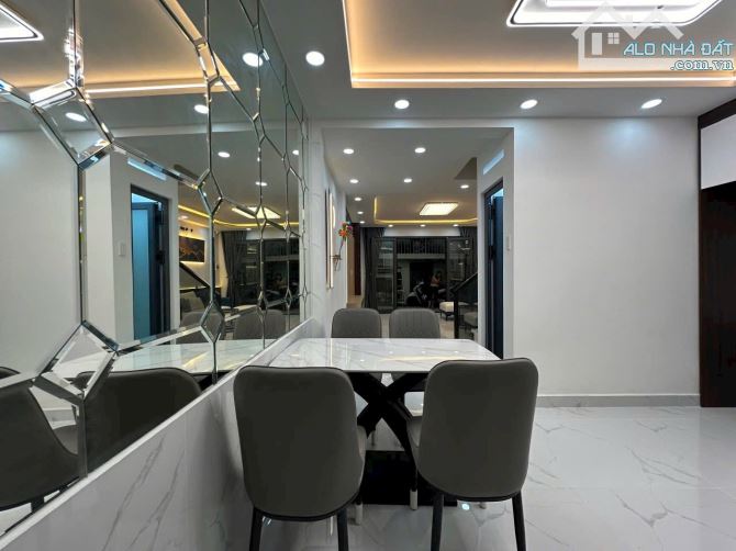 Nhà mới 100% Hẻm Võ Thị Nhờ . p.Tân Thuận Đông, Q7 💰5,8 ty . 1 Lầu - 14